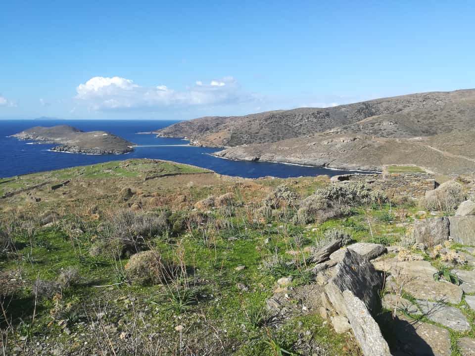 Ancient trail hiking tour in Kythnos