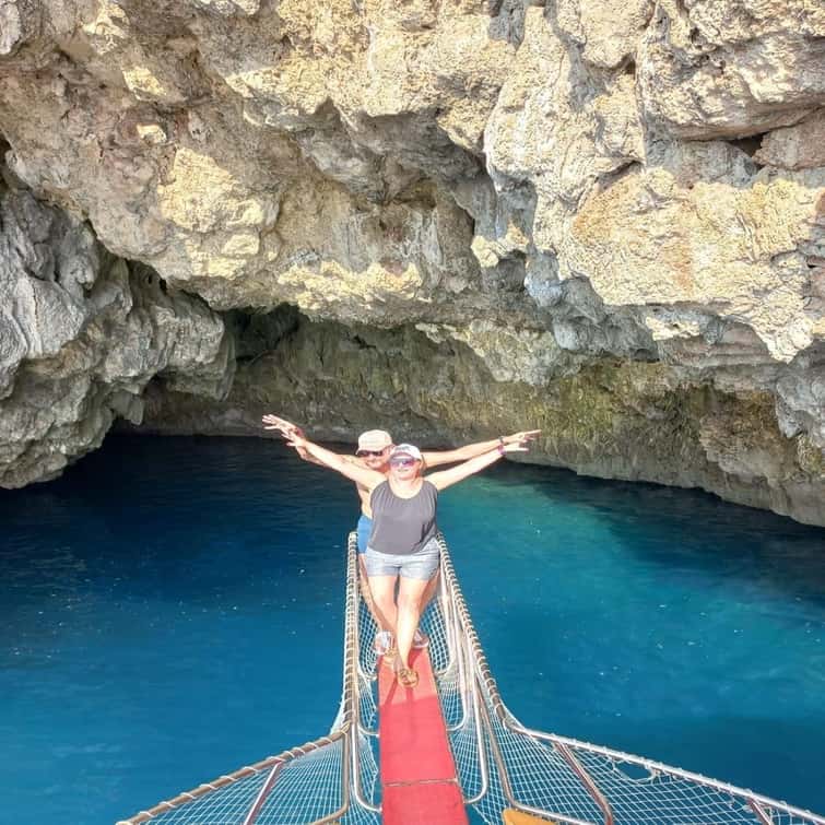 Antalya, Belek: Lara Relax Boat Cruise & Swim Stops & Lunch 2
