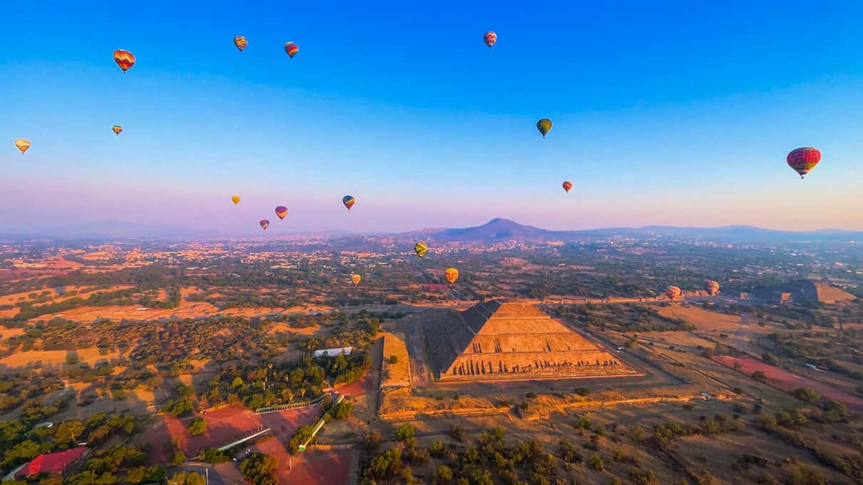 teotihuacan balloon ride
