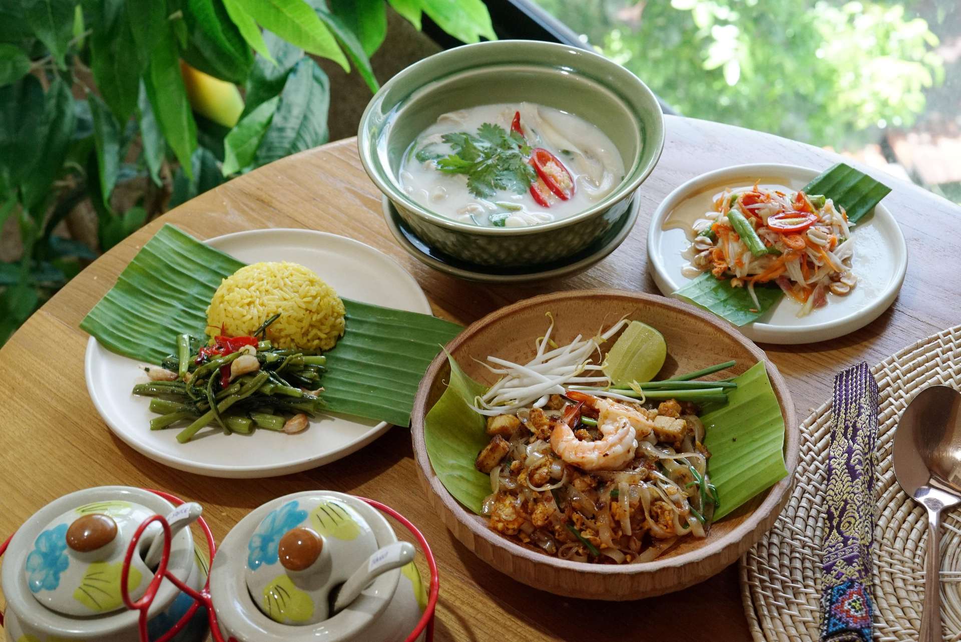Mango Thai Cooking Class & Market Tour