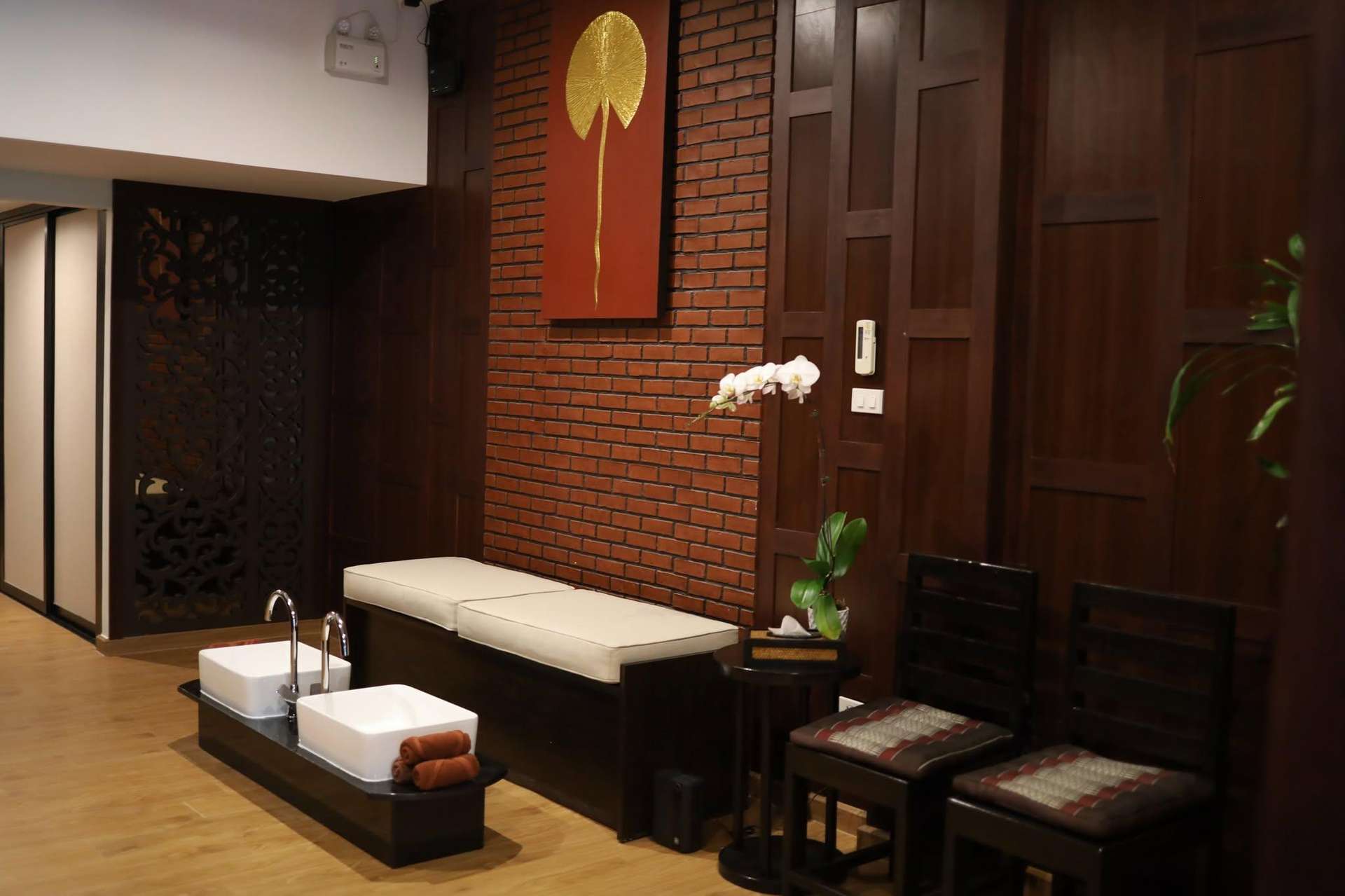 So Thai Spa