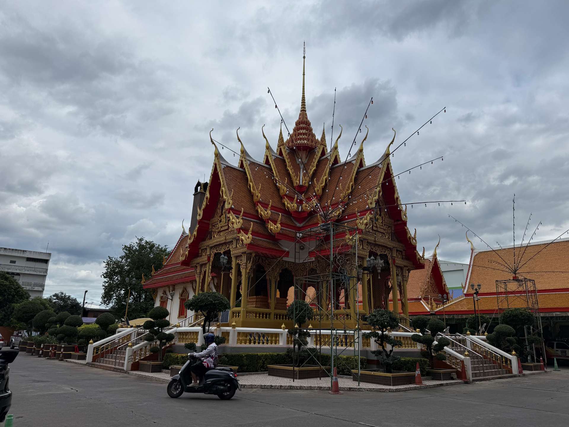 Temple in Suan Luang