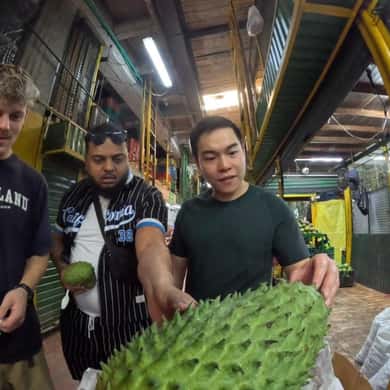 Tour Frutal en Medellín: Sabores Exóticos de Colombia view 3