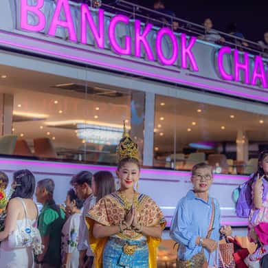 The Newest Luxury 5-Star Bangkok Chao Phraya Cruise — photo 4