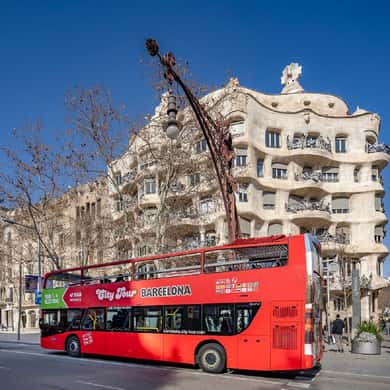 Barcelona City Tour Hop-On Hop-Off Bus Tour — photo 3