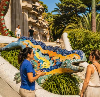Park Guell Guided Tour with Skip The Line Entry — photo 4