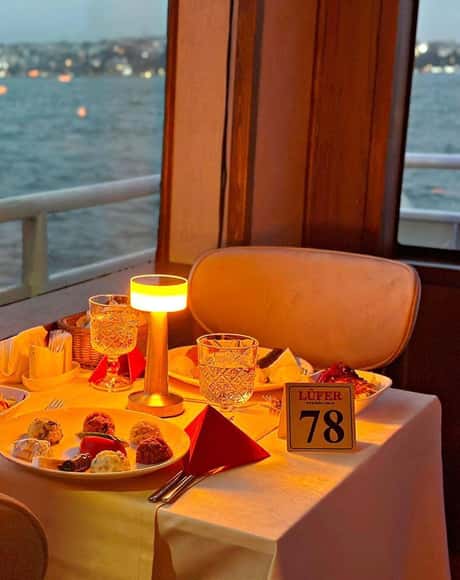 Bosphorus Dinner Cruise & Show with Private Table — photo 7