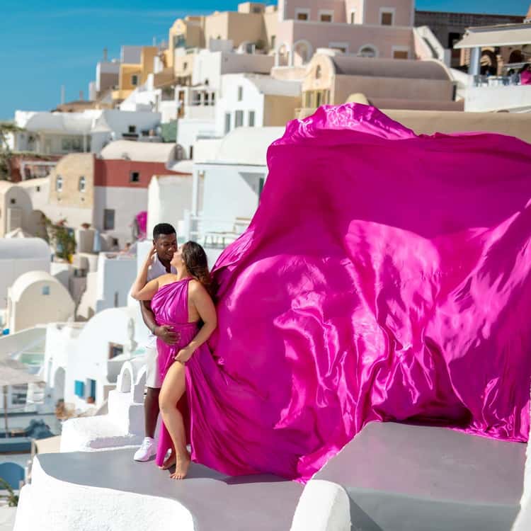 flying dress photo Santorini: Unique Photoshoot Experience Add this flying dress Strapless Pleated Long Chiffon PRODUCT:CDD3970CK-513R Santorini flying 尺寸:US14