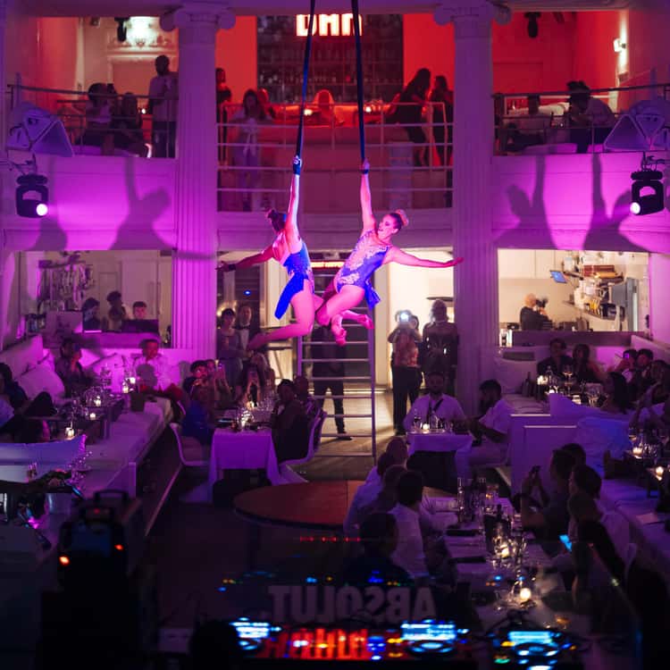 Amsterdam: Famous dinner show at Supper Restaurant