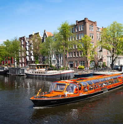Amsterdam Canal Cruise + Audio Guide &mdash; GetYourGuide