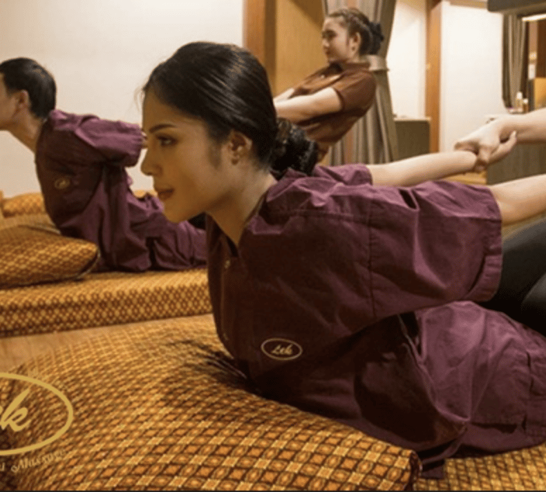 Lek Massage and Spa Experiences at BTS Nana