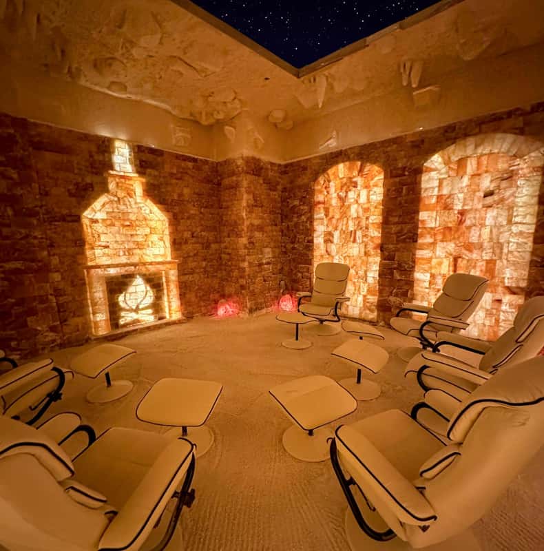 Las Vegas: Himalayan Salt Cave Relaxation Experience