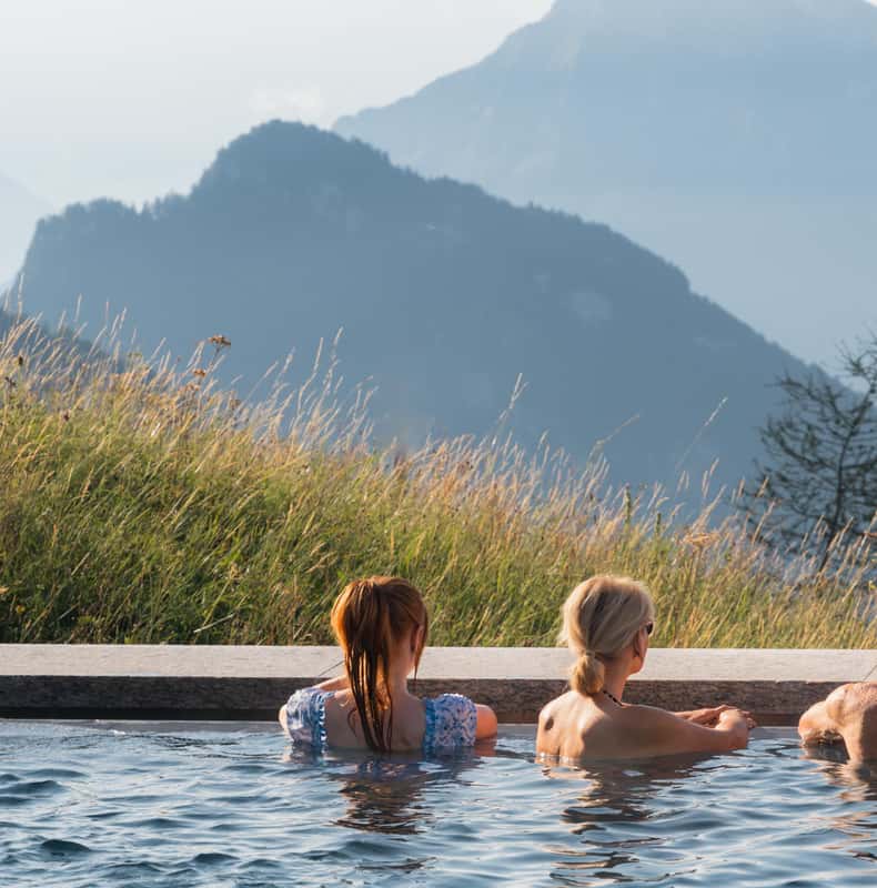 From Zurich: Mount Rigi Wellness Spa & Lucerne Self-Guided