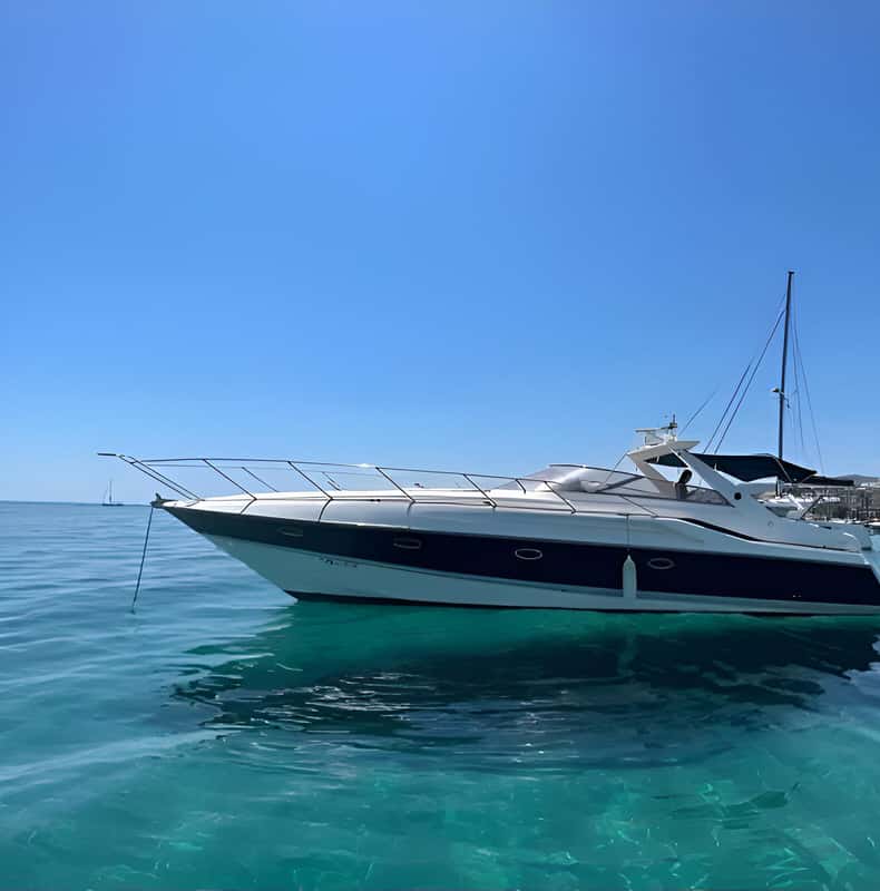 Puerto Banus Private Luxury Yacht Charter T975629