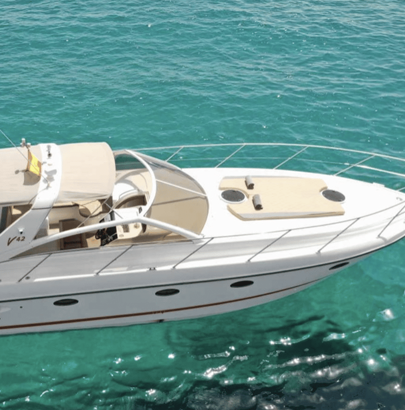 Marbella Exclusive Private Yacht Sightseeing Tour T1218944