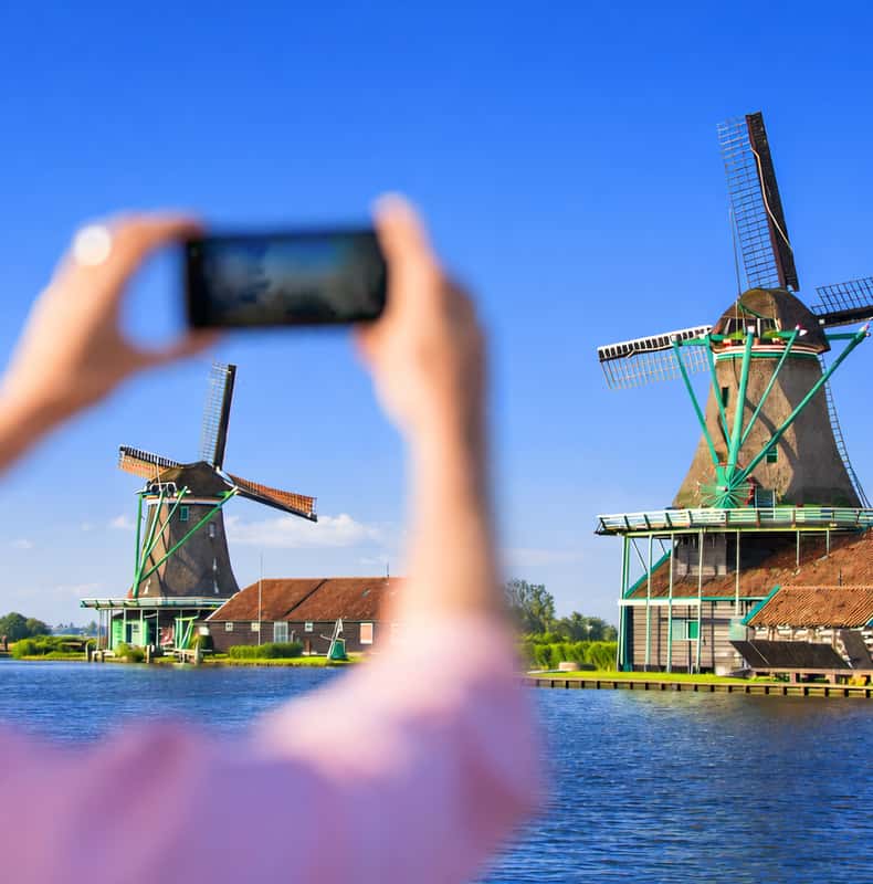 Zaanse Schans, Volendam & Marken: Guided Coach Tour