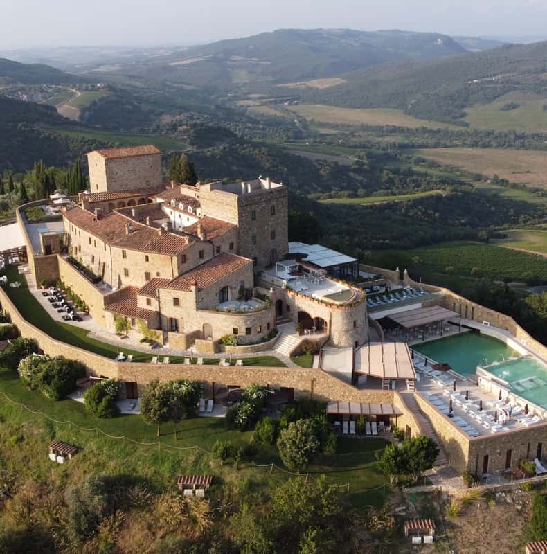 Montalcino: Castello di Velona Resort Spa Day Pass