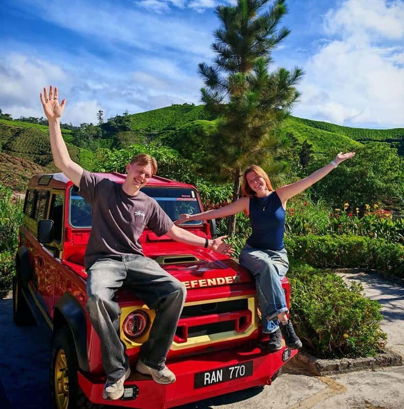 Cameron Highlands: Półdniowa wycieczka land roverem po omszałym lesie