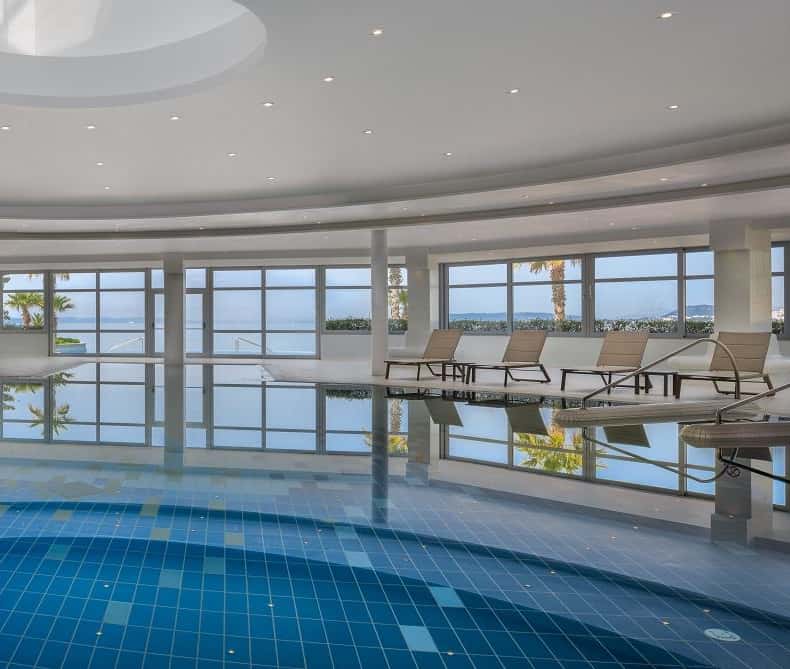 Wellness Day Pass with Pool & Beach in Split/Podstrana
