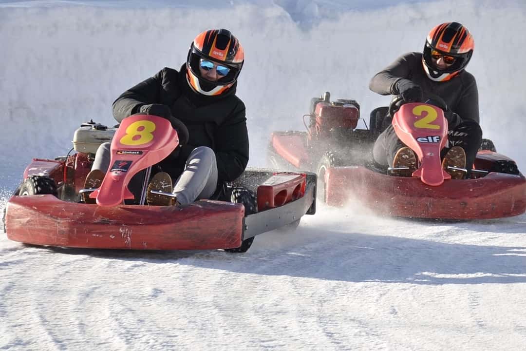 Iskarting på præpareret isbane, billede 3