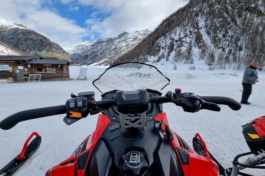 Snescooter på Livigno-søen, billede 3