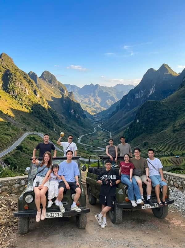 Jeep Adventure: O Quy Ho & Glass Bridge — photo 3 of 14