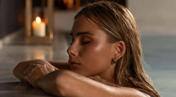 Hammam Al Ándalus, Arab bath with massage