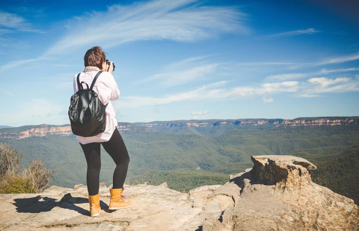 From Sydney: Blue Mountains Bushwalks & Featherdale Tour - 2026 ...