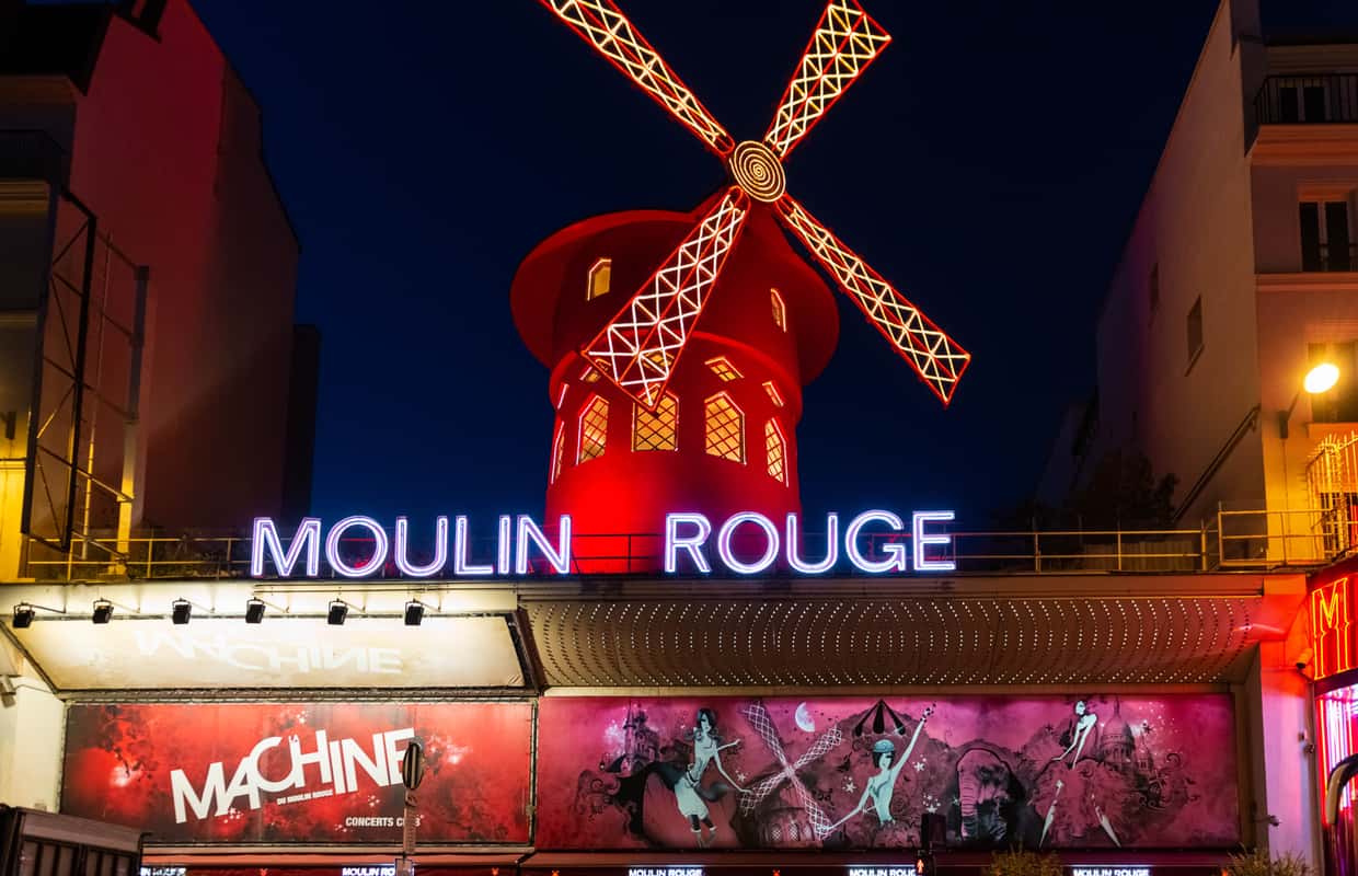 Paris: Moulin Rouge Dinner Show, Champagne, and Transport - 2026 ...