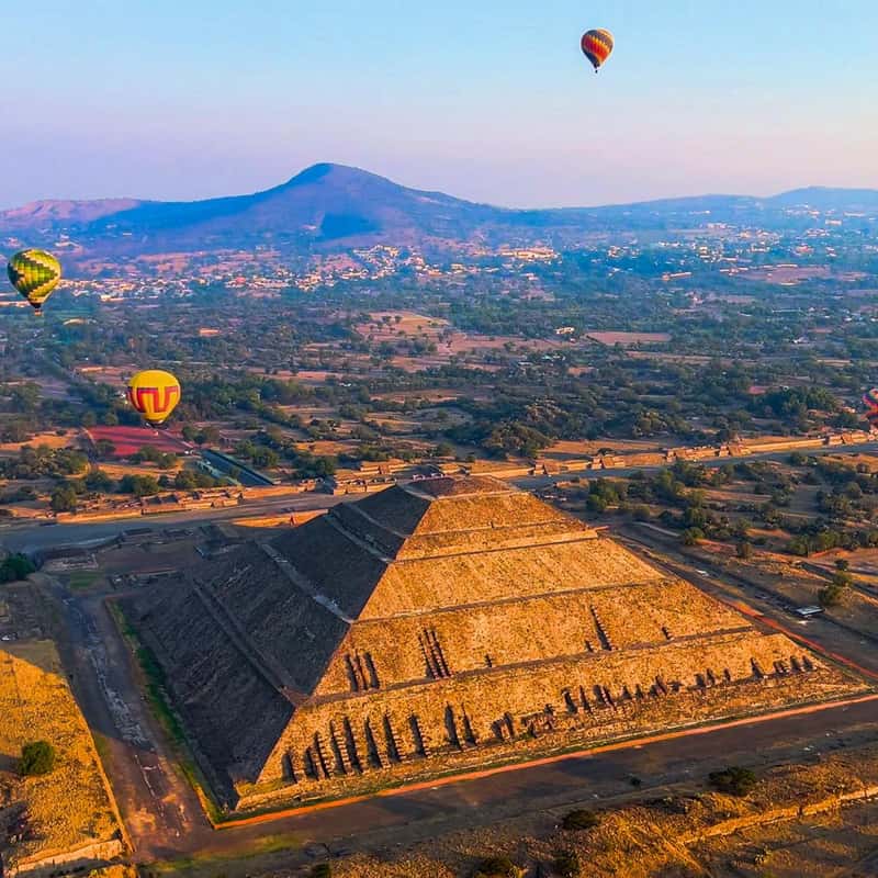 teotihuacan balloon flight