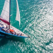 Whitehaven 2-day sail — Airlie Beach