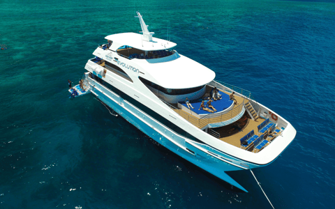 Superyacht outer reef day — Cairns