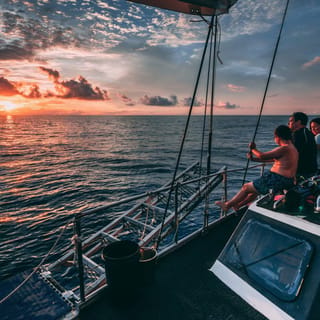 2-day dive & snorkel boat — Cairns