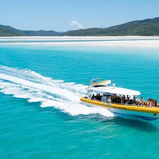Whitsunday islands & snorkel — Airlie Beach