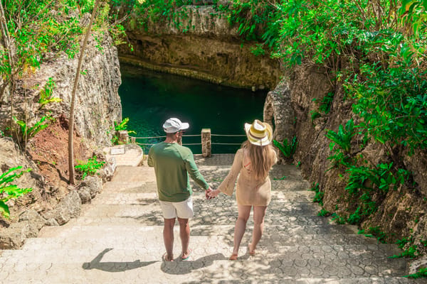 GetYourGuide: Cancun: Excursion to 2 cenotes with lunch and transportation