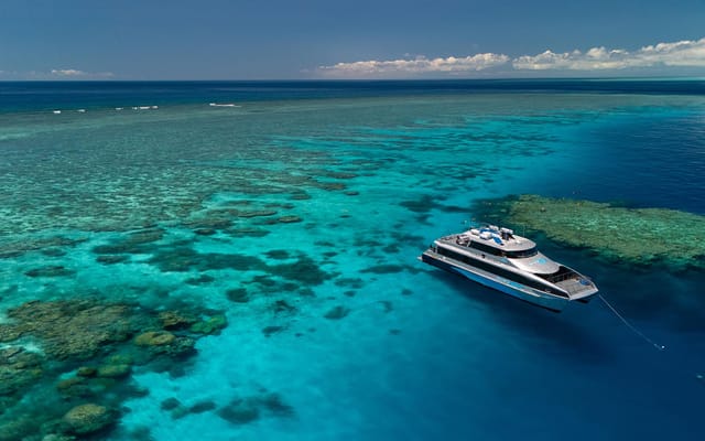 Silversonic (Agincourt) — Port Douglas