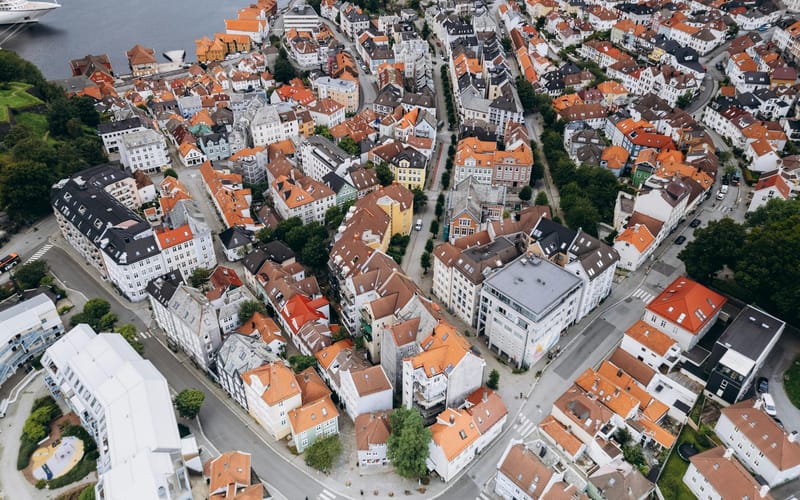 Old Town & harbour walking tour — GetYourGuide gallery photo 4