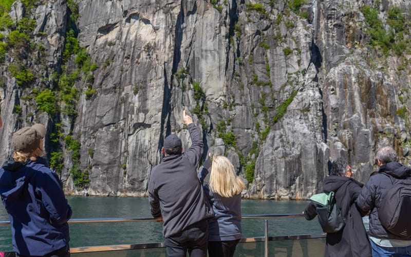Hybrid Lysefjord cruise — GetYourGuide gallery photo 3