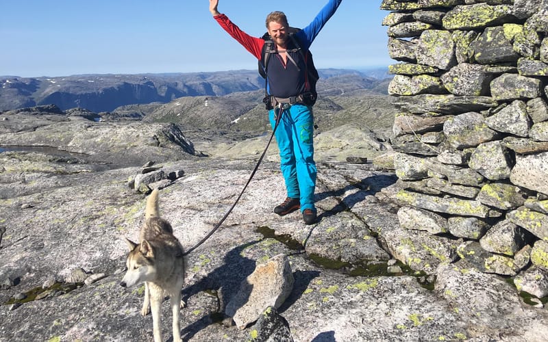 Preikestolen with a local guide — GetYourGuide gallery photo 5