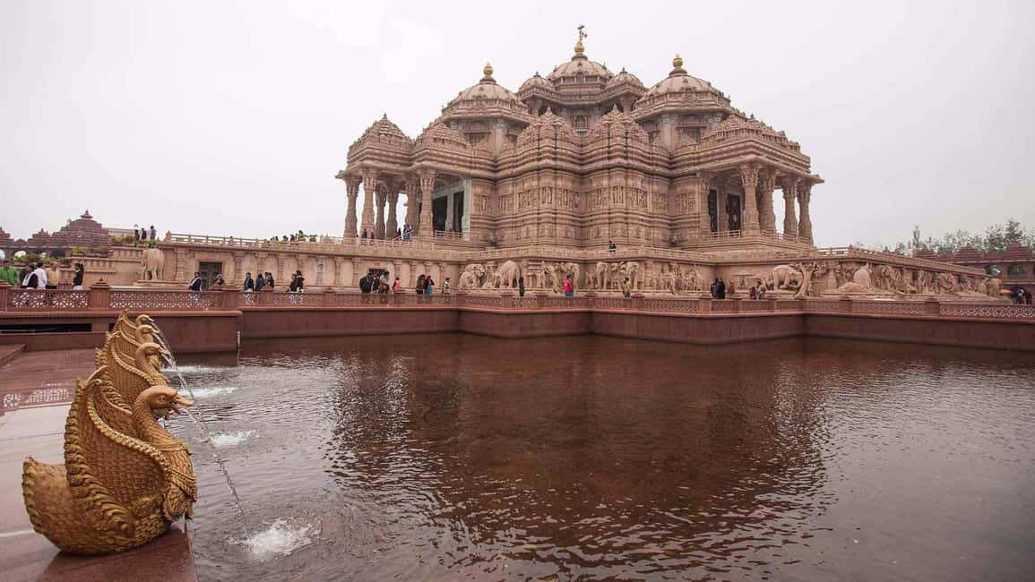 image n.8 of Delhi: Akshardham Temple Tour with Light and Water Show activity in New Delhi, uploaded by supplier