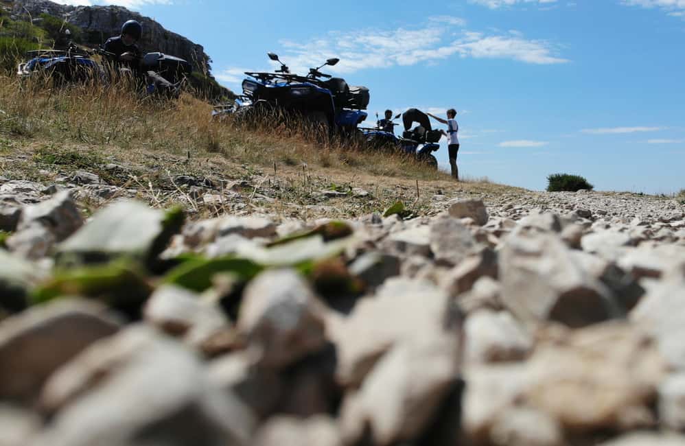 Image N°12 de Depuis Split : Aventure en quad dans le parc naturel de Dinara avec baignade activité à Split, publiée par le prestataire