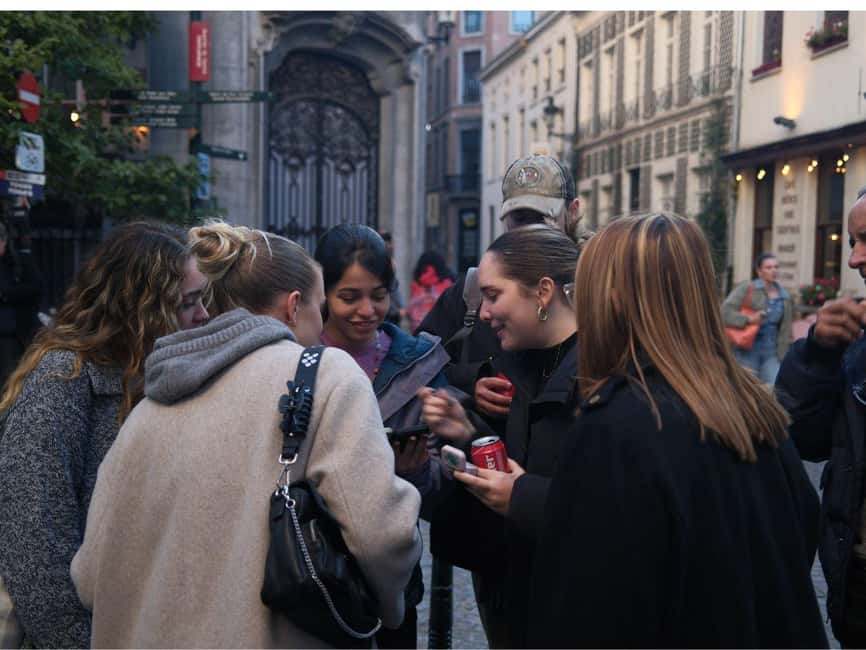 imagem n.4 de Bruxelas: jogo de fuga ao ar livre com bebidas atividade em Bruxelas, carregada pelo fornecedor