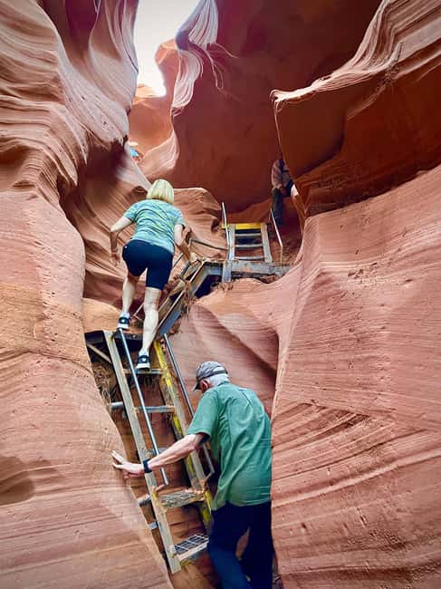 image n.5 of From Phoenix: Antelope Canyon & Horseshoe Bend Day Trip activity in Arizona, uploaded by supplier