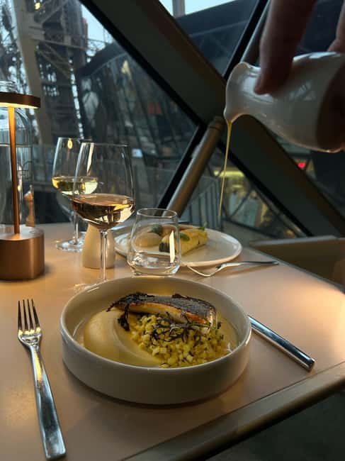 image n.34 of Paris: Early Dinner at Madame Brasserie in the Eiffel Tower activity in Paris, uploaded by supplier