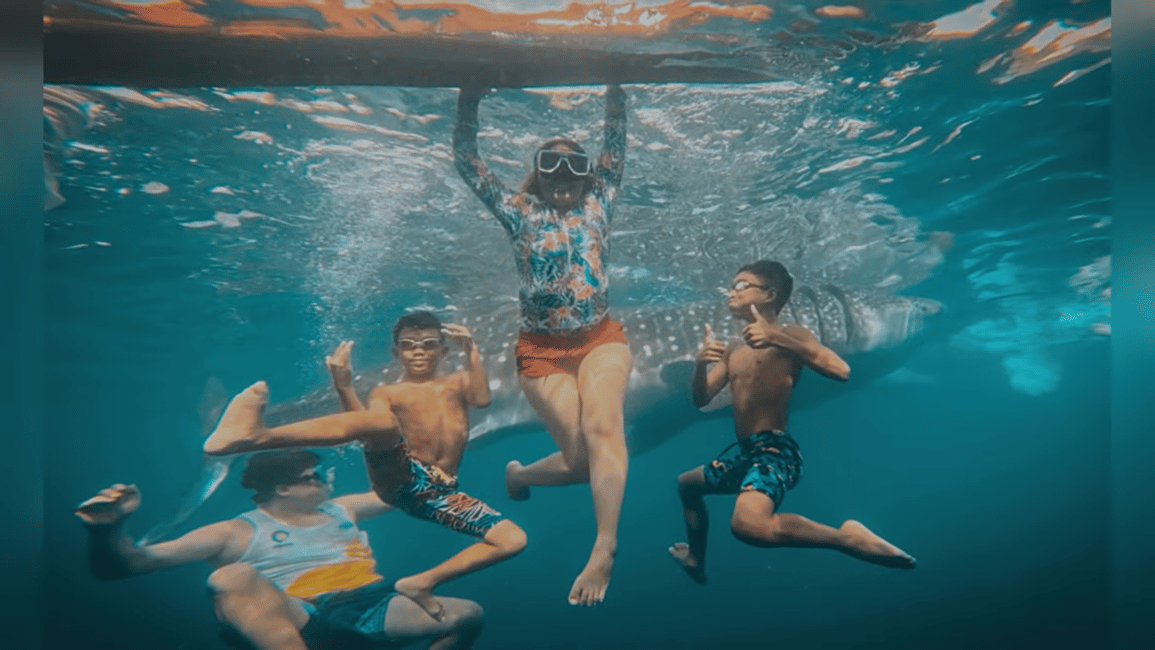 imagem n.2 de Oslob: Tubarões-baleia, Cataratas de Tumalog e Sumilon Trio Adventure atividade em Oslob, carregada pelo fornecedor
