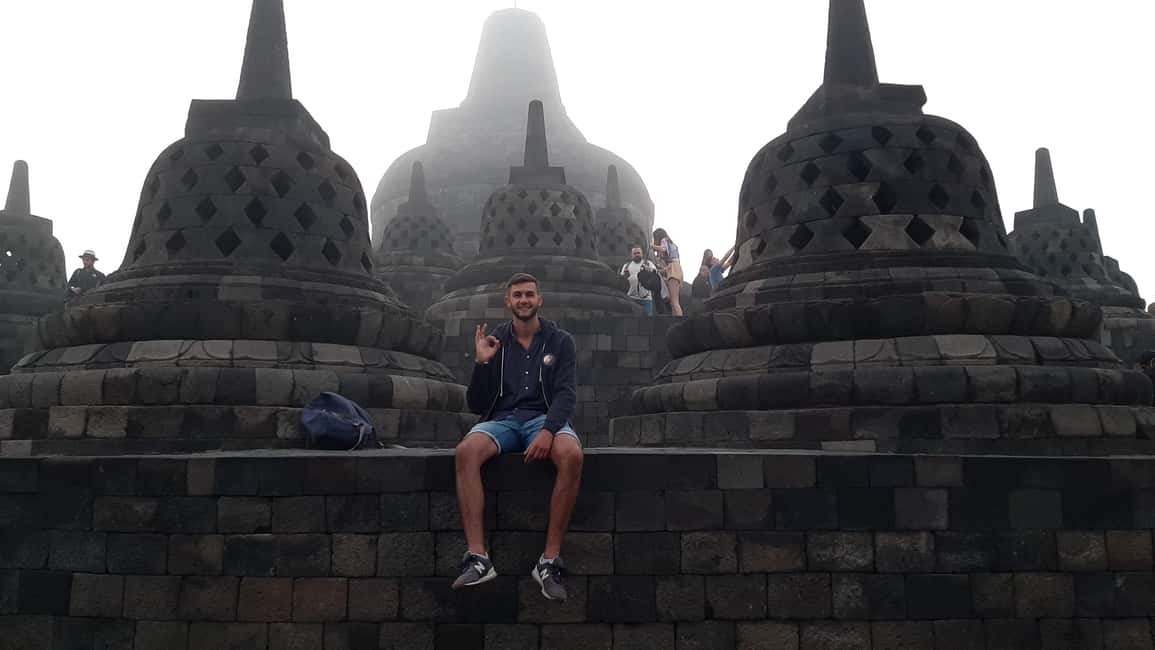 image n.2 of From Yogyakarta : One Day Tour Borobudur and Prambanan activity in Yogyakarta, uploaded by supplier