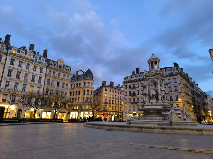 Image N°6 de Lyon : Visite guidée culinaire en soirée activité à Lyon, publiée par le prestataire