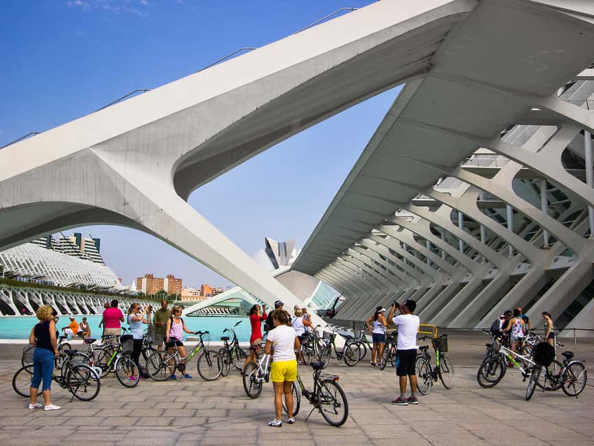 image n.11 of Valencia: City Highlights Guided Bike Tour activity in Valencia, uploaded by supplier