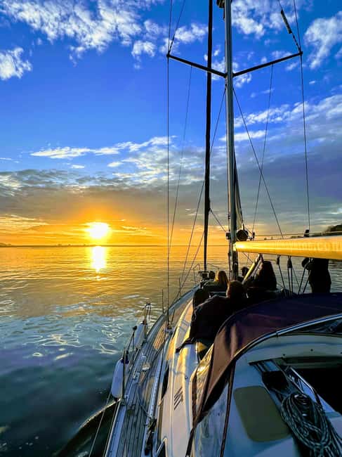 imagem n.14 de Porto: Cruzeiro de charme em veleiro com vinho do Porto, opção de pôr do sol atividade em São Pedro da Afurada, carregada pelo fornecedor