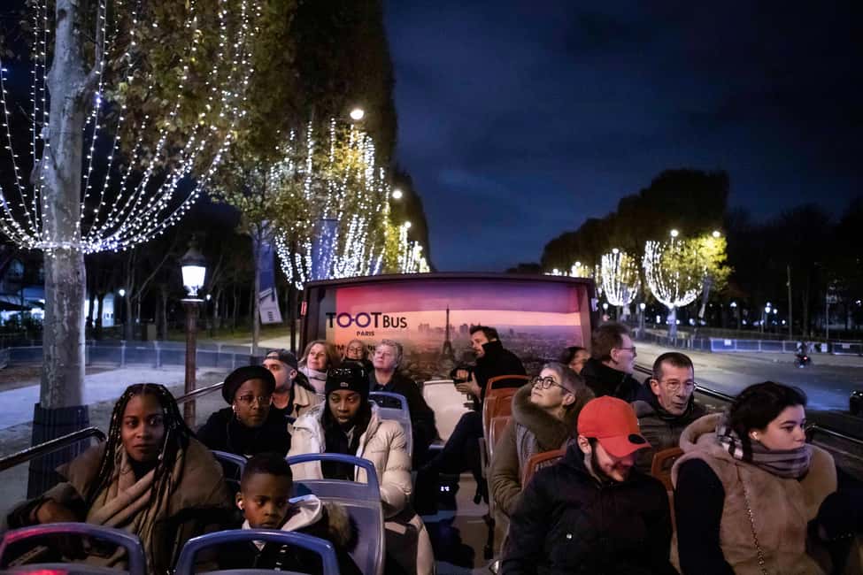 bild nr.9 av Paris - en julbusstur Tootbus julig busstur med öppen topp aktivitet i Paris, uppladdad av arrangören